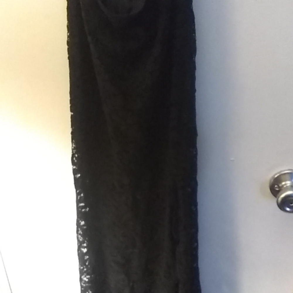 Women's lace skirt